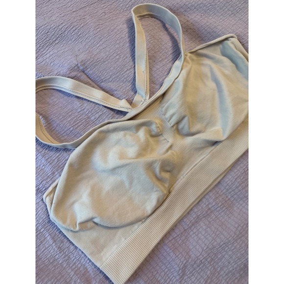 Barely There Beige Seamless Comfort Bralette,‎ Size Small - Picture 2 of 4